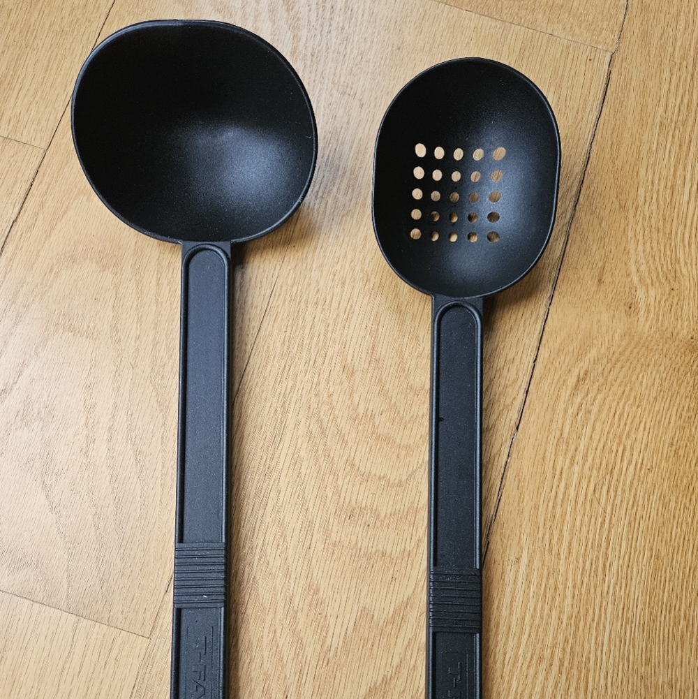 Black Cooking Utensil Set for Kitchen Essentials - Picture 4 of 7